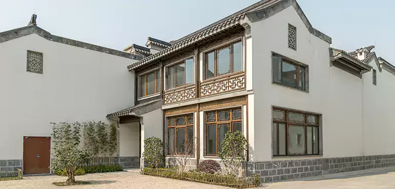 We Help Rawlins Homeowners Sell Squatter-Occupied Houses Quickly and Safely