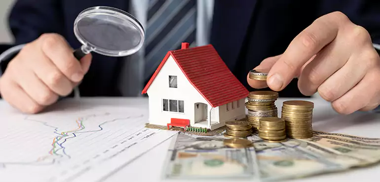 Home Needing Updates in Any Conditions for Cash in Rawlins, WY